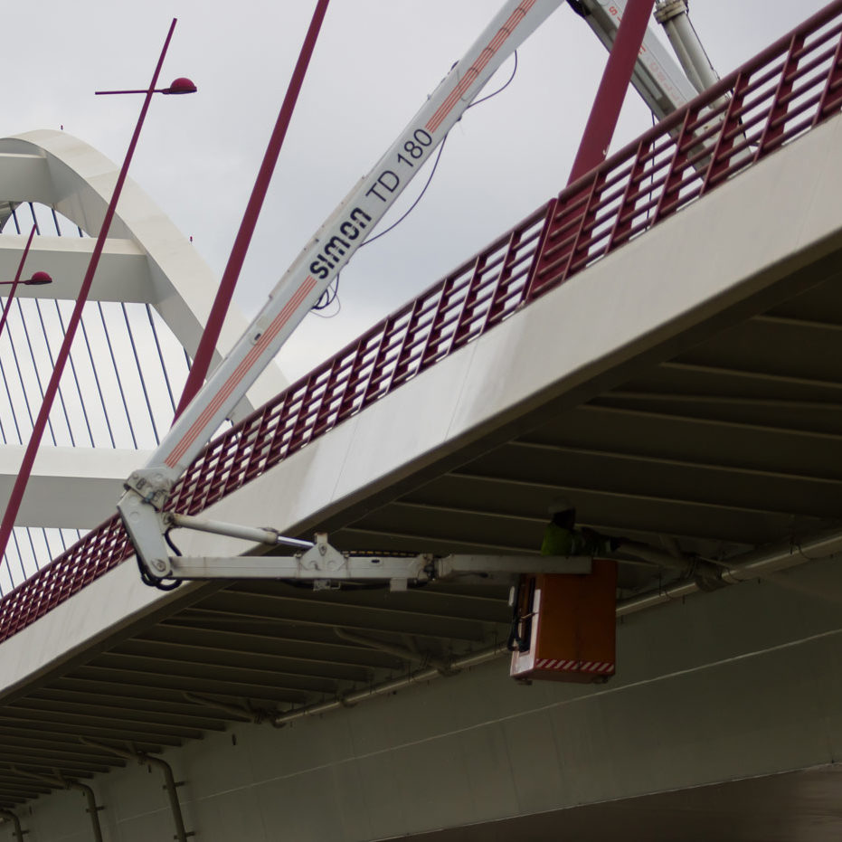 Pentele híd, Kifü-Kar Zrt. Műtárgy tisztítás