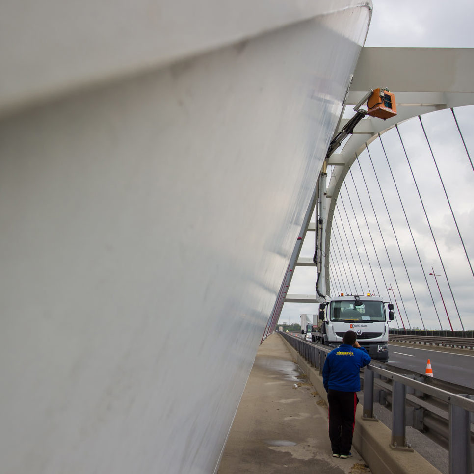 Petele híd, Kifü-Kar Zrt. Műtárgy tisztítás
