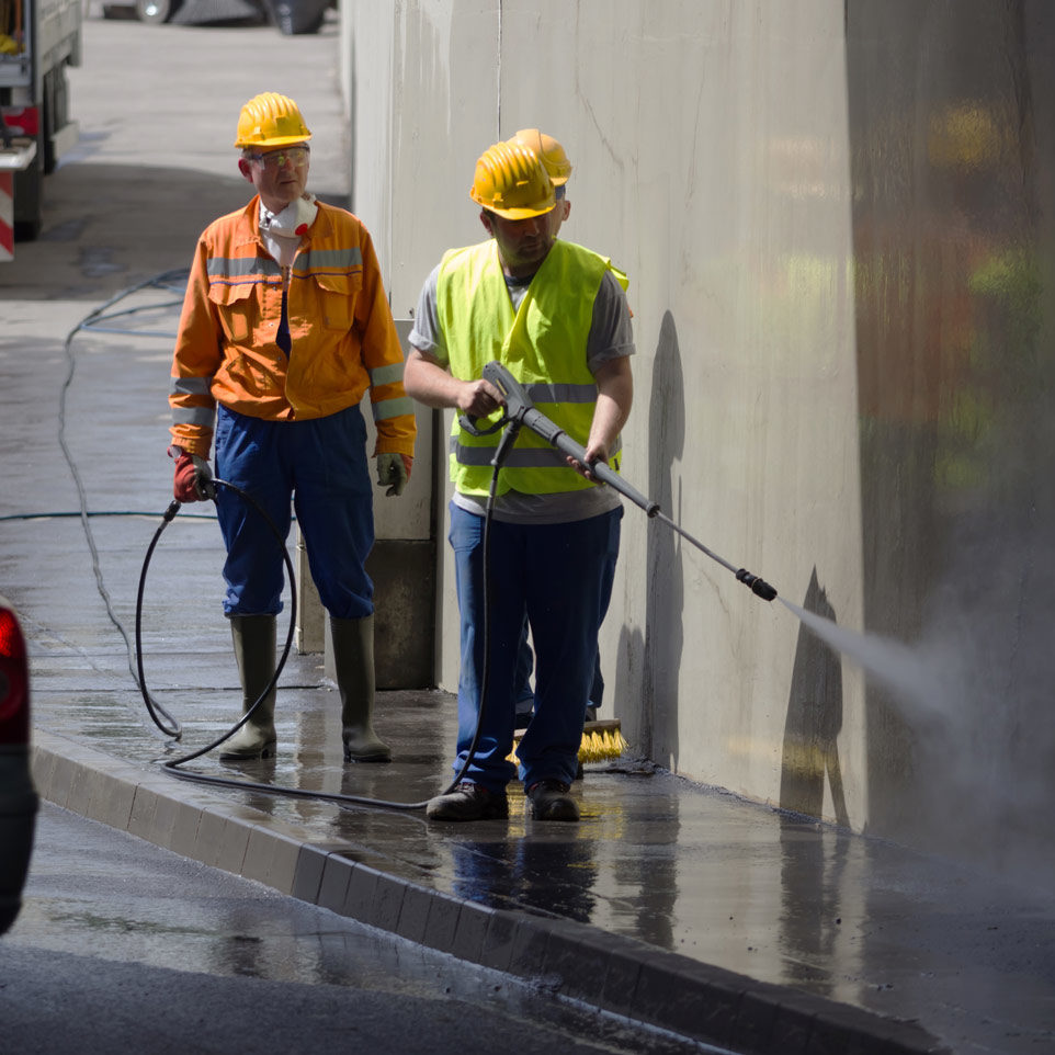 Pilisvörösvár, Kifü-Kar Zrt. Műtárgy tisztítás